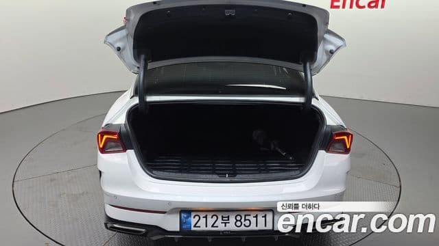 Kia K5 гибрид 3세대 Noblesse, 2021 20