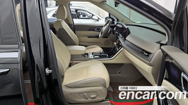 Kia Carnival 4세대 Signature, 2021 11