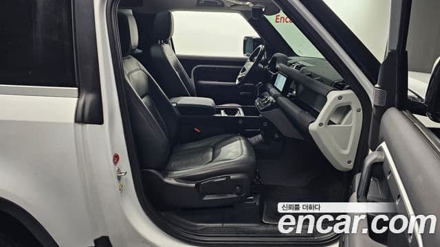 Land Rover Defender (L663) 90 D250 S, 2022 11