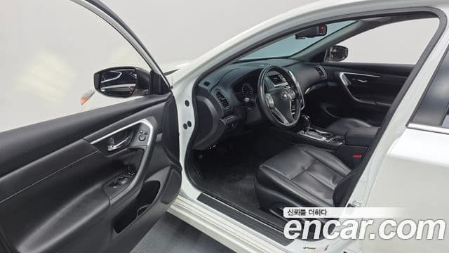 Nissan 알티마 L33, 2018 11