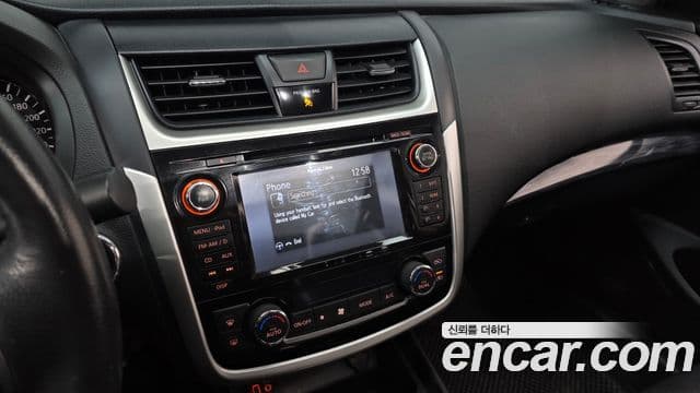 Nissan 알티마 L33, 2018 15