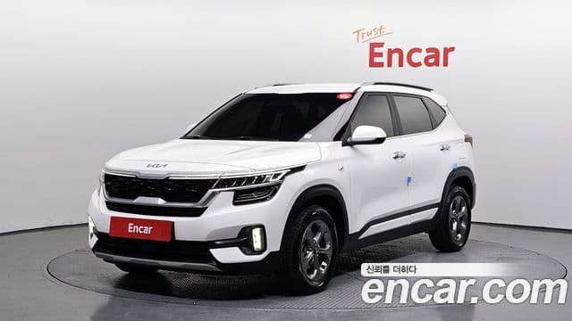 Kia Seltos Trendy, 2023 1