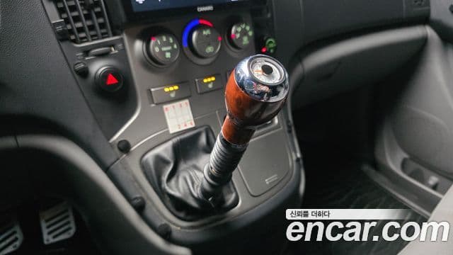 Hyundai Grand Starex CVX Luxury, 2012 9