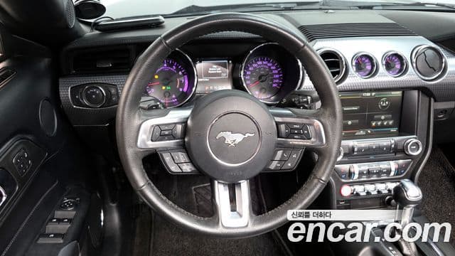 Ford Mustang кабриолет, 2015 13