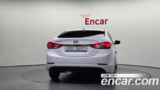 Hyundai The / новый New Avante 빌트인캠2 — базовая версия - Built-in Cam 2, 2014 4