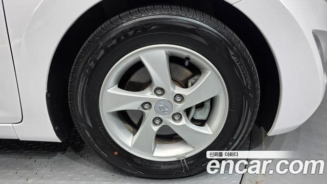 Hyundai The / новый New Avante 빌트인캠2 — базовая версия - Built-in Cam 2, 2014 все фото