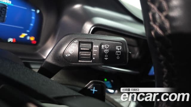 Ford Explorer 6세대 3.0 Platinum 4WD, 2021 16