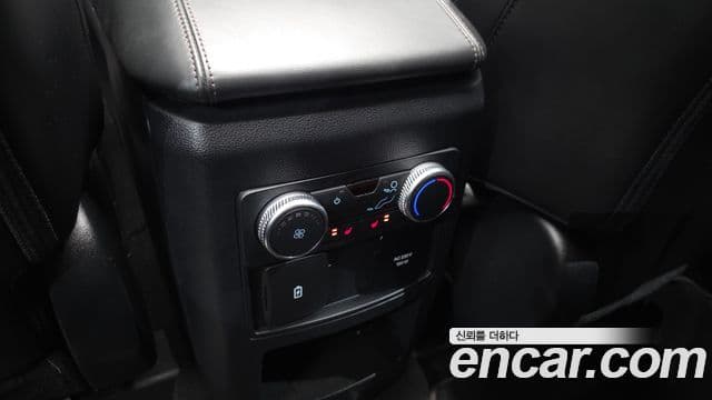 Ford Explorer 6세대 3.0 Platinum 4WD, 2021 18