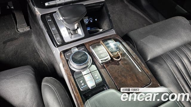 Genesis EQ900 Luxury, 2018 9