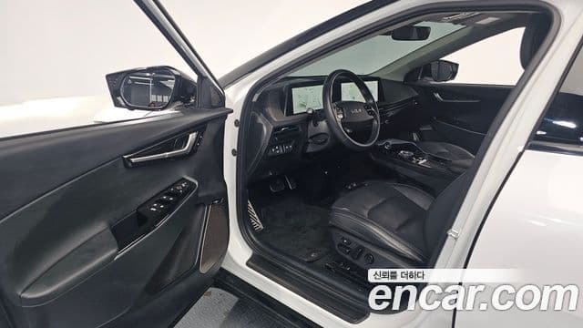 Kia EV6 Earth, 2023 10