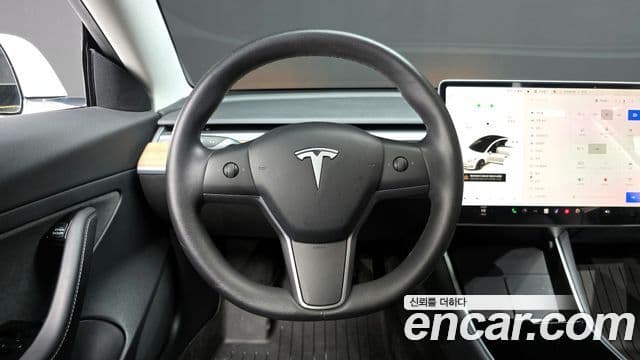 Tesla модель 3 Standard Range Plus, 2020 13