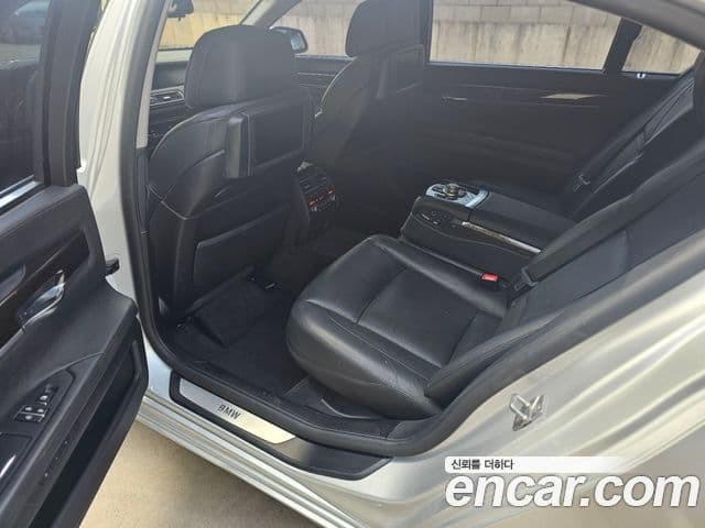 BMW 7시리즈 (F01) 740Li, 2012 9