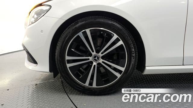 Mercedes-Benz E-класс W213 Avantgarde, 2021 все фото