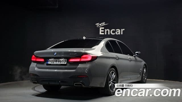 BMW 5시리즈 (G30) 520i M Sport, 2022 2