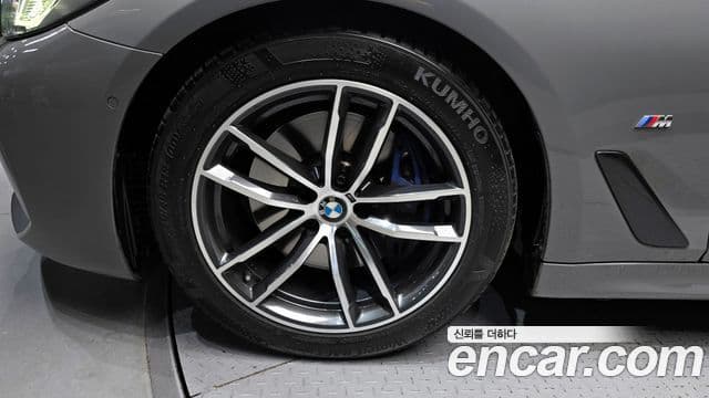 BMW 5시리즈 (G30) 520i M Sport, 2022 все фото