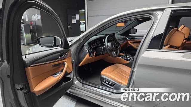 BMW 5시리즈 (G30) 520i M Sport, 2022 11