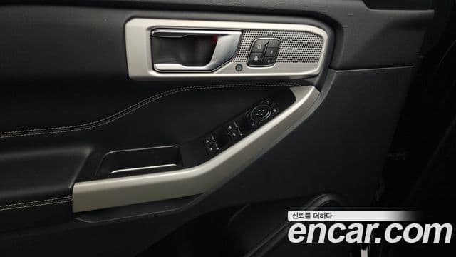 Ford Explorer 6세대 2.3 Limited 4WD, 2021 17