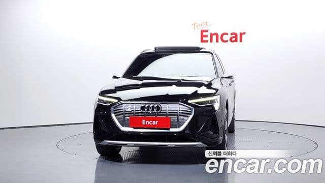 Audi e-Tron 55 Quattro Sportback, 2022 3