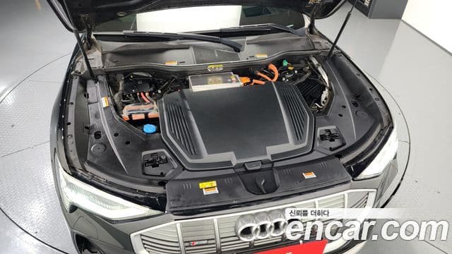 Audi e-Tron 55 Quattro Sportback, 2022 6