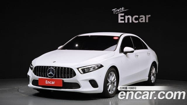 Mercedes-Benz A-класс W177 A220 седан, 2020 1