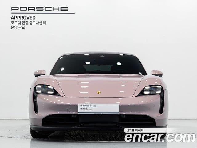 Porsche 타이칸 4S, 2024 3