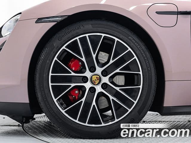 Porsche 타이칸 4S, 2024 все фото