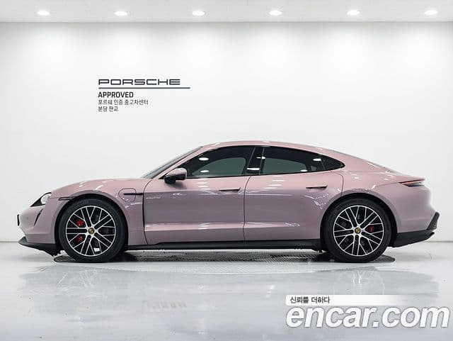 Porsche 타이칸 4S, 2024 6
