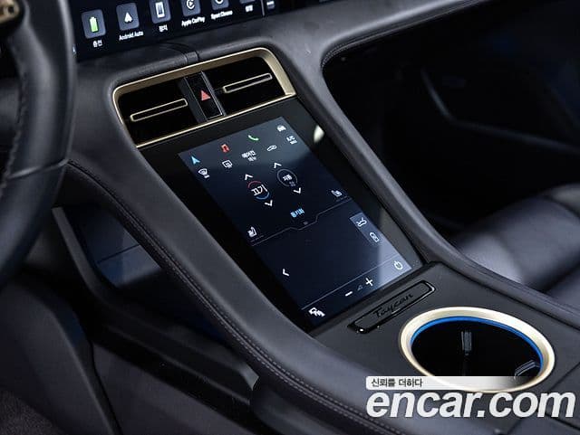 Porsche 타이칸 4S, 2024 18