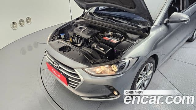 Hyundai Avante AD 1.6 GDI Value Plus, 2017 6