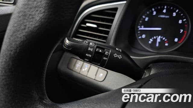 Hyundai Avante AD 1.6 GDI Value Plus, 2017 15