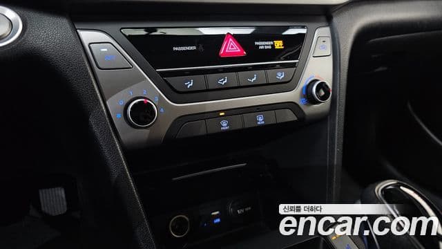 Hyundai Avante AD 1.6 GDI Value Plus, 2017 19