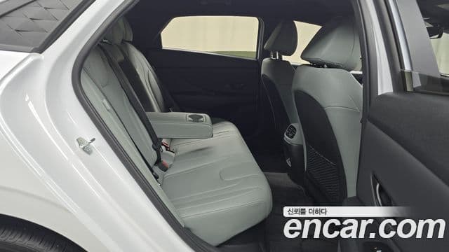 Hyundai The / новый New Avante гибрид (CN7) Modern, 2024 12