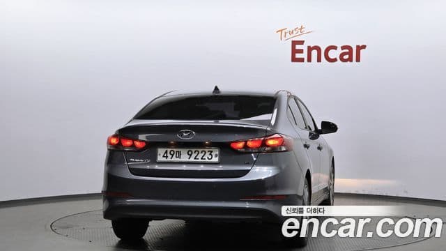 Hyundai Avante AD 1.6 GDI Value Plus, 2018 4