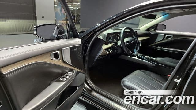 Kia K8 гибрид Noblesse, 2023 11