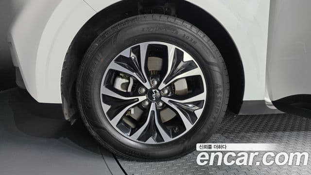 Kia Carnival 4세대 Prestige, 2023 все фото