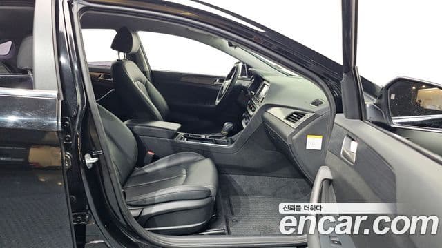 Hyundai Sonata New 라이즈 гибрид Smart, 2018 11