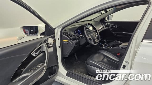 Hyundai Grandeur HG Prime, 2012 10