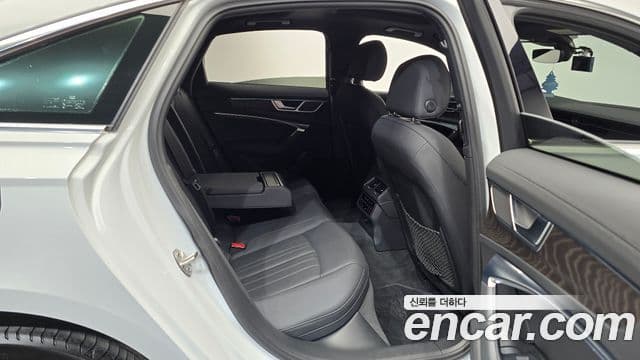 Audi A6 (C8) Premium, 2021 12