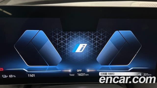 BMW iX xDrive50 Sport Plus, 2024 8