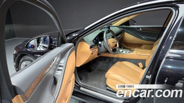 Genesis G80 (RG3) бензин 2.5 турбо AWD, 2024 11