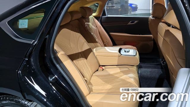 Genesis G80 (RG3) бензин 2.5 турбо AWD, 2024 12