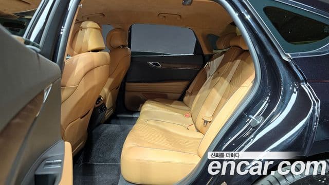 Genesis G80 (RG3) бензин 2.5 турбо AWD, 2024 13