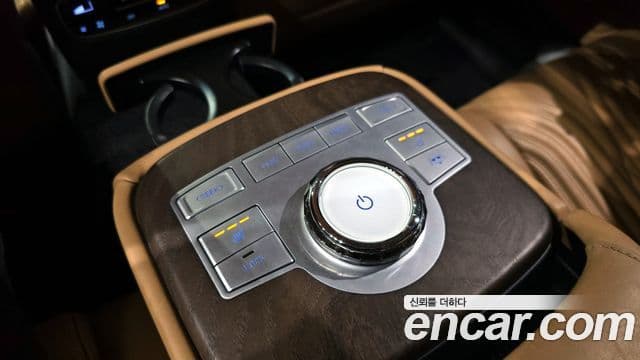 Genesis G80 (RG3) бензин 2.5 турбо AWD, 2024 18