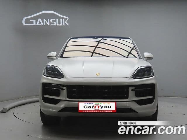 Porsche Cayenne (PO536) 3.0 купе, 2024 1
