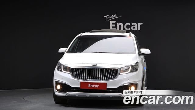 Kia All New Carnival VIP, 2016 3