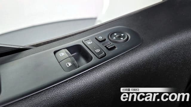 Hyundai Staria Modern, 2023 17