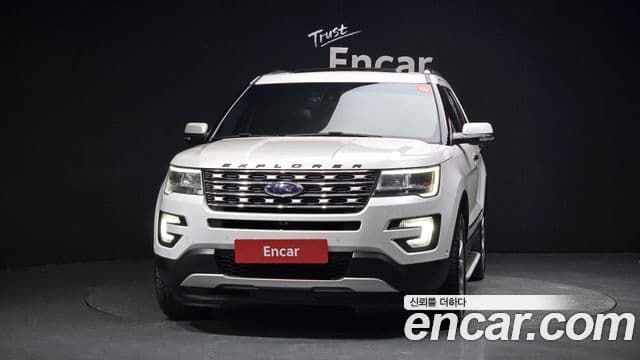 Ford Explorer 5세대, 2017 3