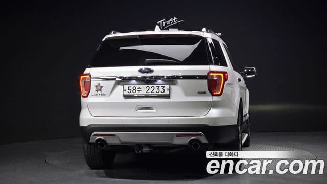 Ford Explorer 5세대, 2017 4