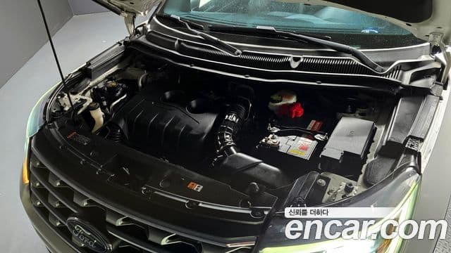 Ford Explorer 5세대, 2017 6