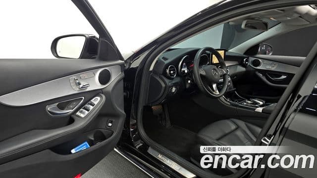 Mercedes-Benz C-класс W205 Avantgarde, 2017 11